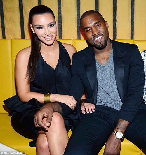 Kim Kardashian chính thức khoe bồ - 2