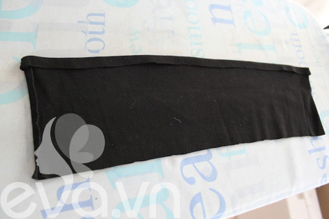 Sửa áo của mẹ thành váy cho bé - 4