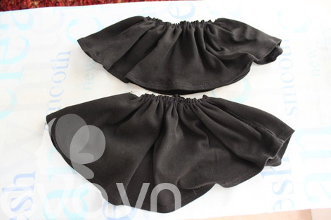 Sửa áo của mẹ thành váy cho bé - 6