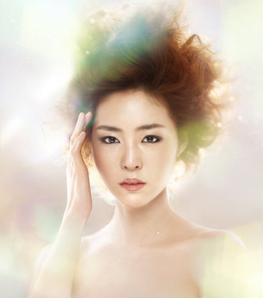 Xinh đẹp như Lee Yeon Hee - 1