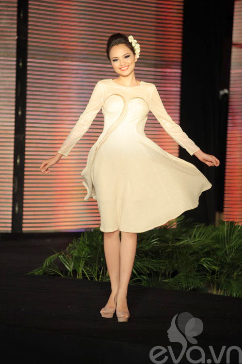 Sôi động với Tuần lễ thời trang Thu Đông 2012 - 1