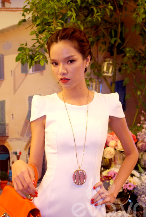 Phùng Ngọc Yến: 'Da đẹp nhờ ăn nhiều nho tươi' - 1