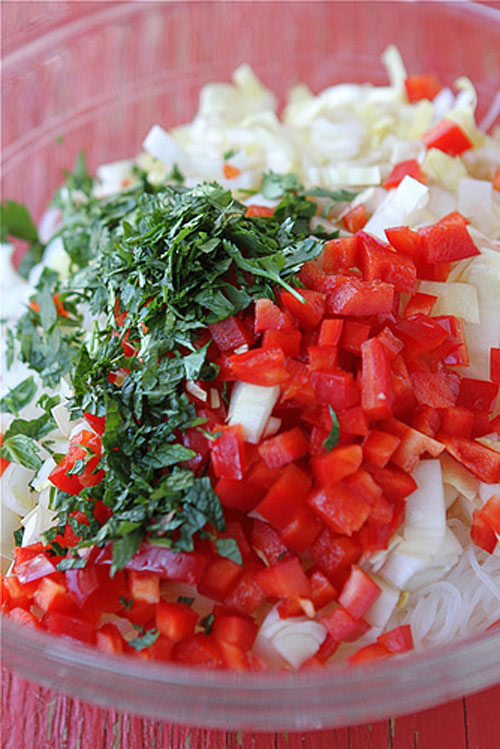Salad tôm kiểu Thái chua cay hấp dẫn - 3