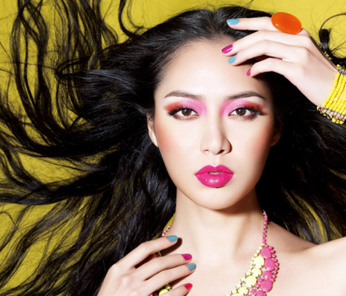 Bắt lỗi trang điểm hè - 1