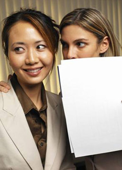 Hách dịch vì là em gái sếp - 2