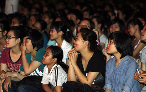 Hồ Bích Ngọc đằm thắm trong đêm nhạc “Góc Tối” - 4