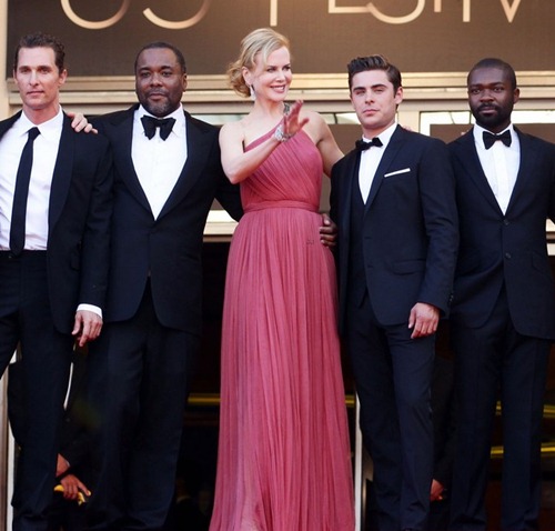 Heidi Klum và Nicole Kidman ‘đọ’ lưng trần quyến rũ - 26