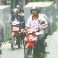 Muôn chiêu 'hút' tiền ngày nắng nóng