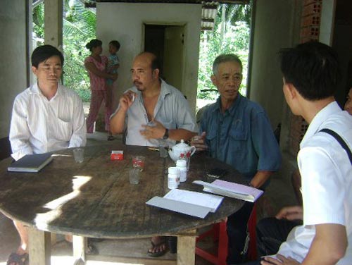 Nghi vấn 12 người nhiễm HIV do dùng chung lọ thuốc - 2