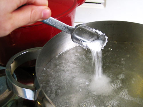 Mẹo luộc rau ngon và nguyên màu - 4