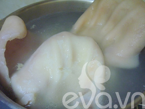 Tai lợn ngâm mắm, món nhắm cực ngon - 2