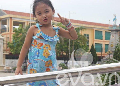 Yến Nhi - cô nàng 'tắc kè hoa' - 3