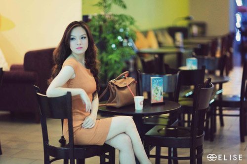 Ghi điểm bằng trang phục công sở Elise - 10
