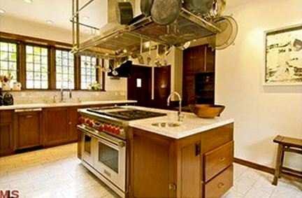 Biệt thự 7 triệu đôla của "Thiên nga đen" - 8