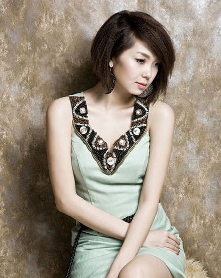 Minh Hằng: Tôi không đu trong cái lưới người ta giăng - 4