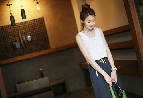Đùi to trở nên thon gọn nhờ váy - 1