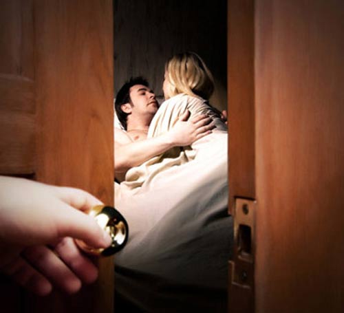 Nghe người "giỏi yêu" tiết lộ bí quyết chăn gối - 1