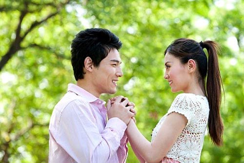 Anh ấy yêu em hay tiền nhà em? - 1