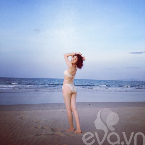 Pha Lê khoe vẻ sexy trước biển - 8
