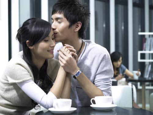 Có thai, sắp cưới bỗng bị "xù" - 2