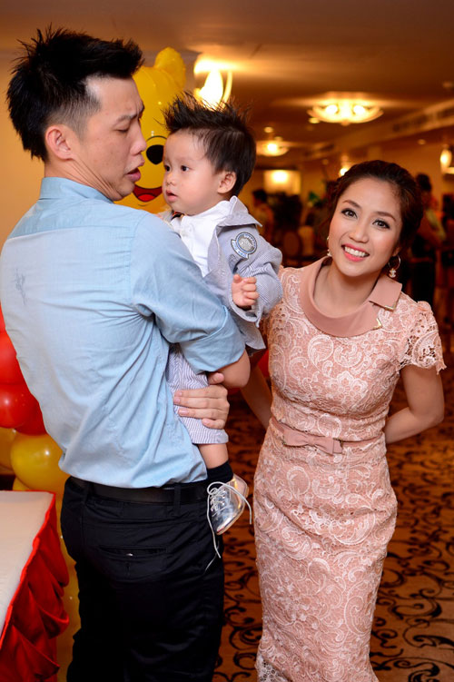 Ốc Thanh Vân tiếp tục 'xào lại' váy Vũ Thu Phương - 2