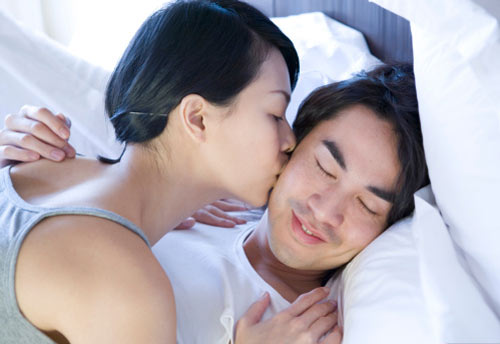Phụ nữ nghĩ về nhiều thứ khi "lâm trận" - 2
