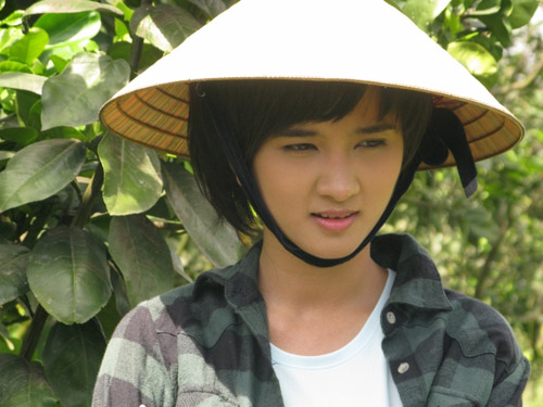 Kim Tuyến tái xuất với hình tượng tomboy - 2