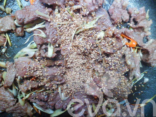 Hấp dẫn với thịt nai xào sả ớt - 5
