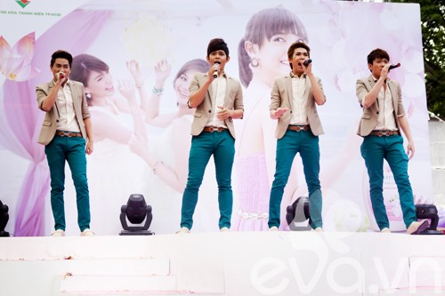 Văn Mai Hương mát dịu với tông màu pastel - 12