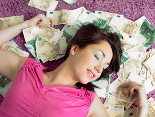 Sinh viên bán 'cái ngàn vàng' dịp nghỉ hè - 1