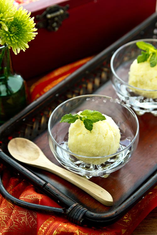 Mát lạnh với kem dứa tự làm - 7
