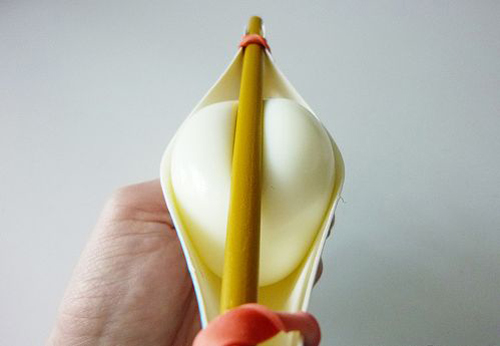 Mẹo biến trứng luộc thành hình trái tim độc đáo - 3