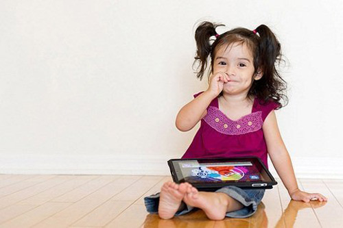 Vật vã cai nghiện... iPad cho con - 1