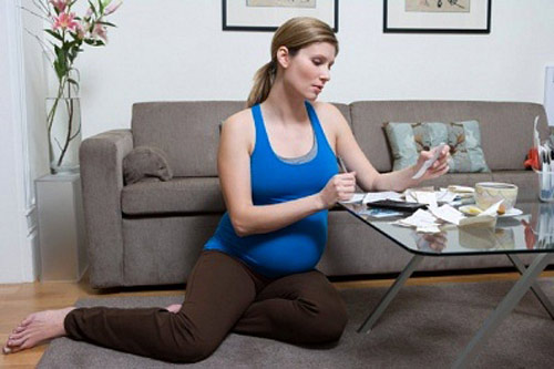 Khổ vì đãng trí khi bầu bí - 1