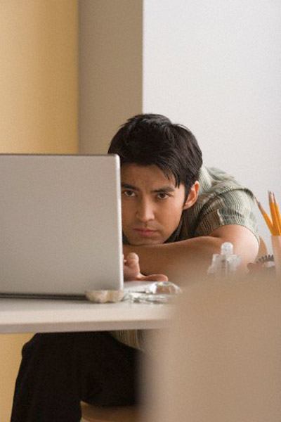 Phải xem phim sex mới làm 'chuyện ấy' được - 2