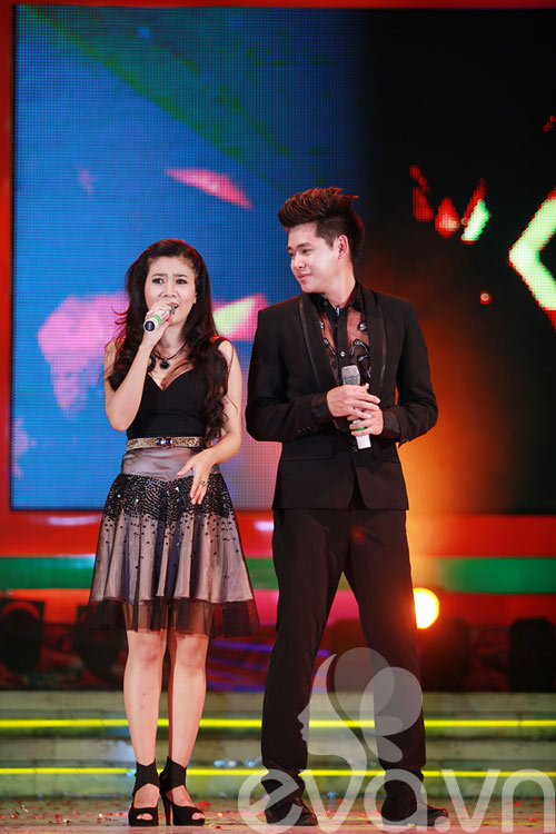 Mỹ Tâm khẳng định đẳng cấp hát live - 13