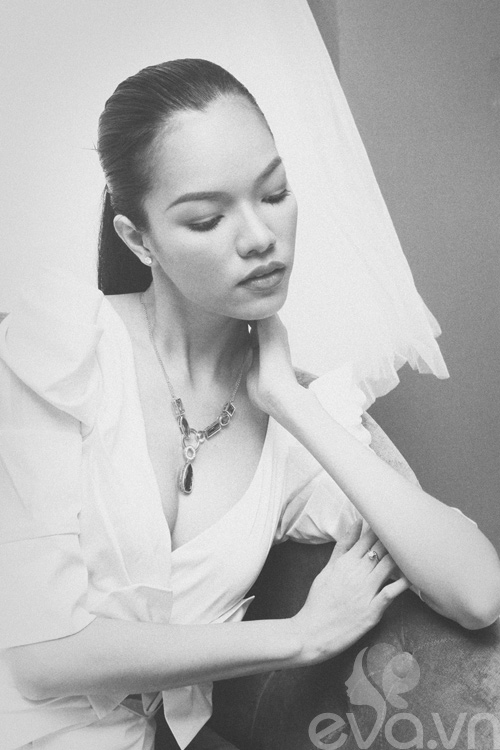 Phiên bản Rihanna Việt lạnh lùng quyến rũ - 8