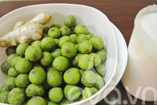 Thưởng thức ly sấu ngâm mát lành - 1