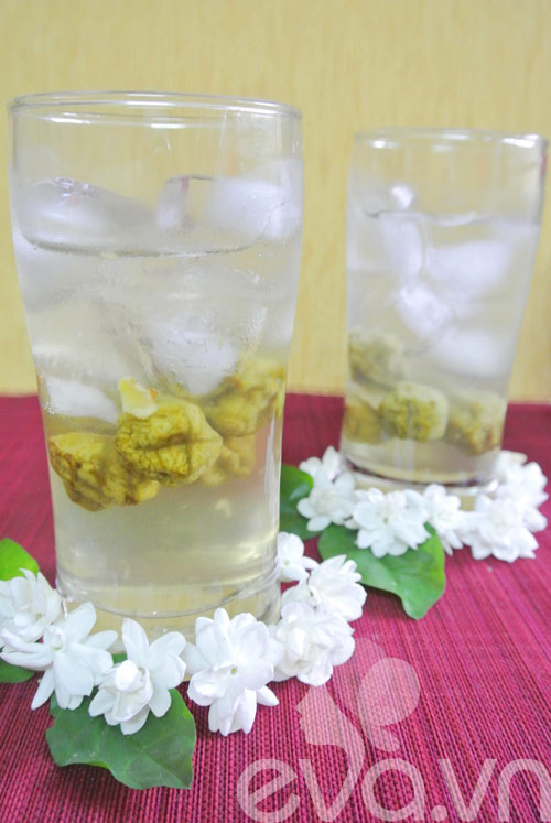 Thưởng thức ly sấu ngâm mát lành - 9