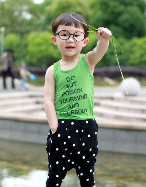 'Hot boy' nhí mỗi ngày một phong cách - 2