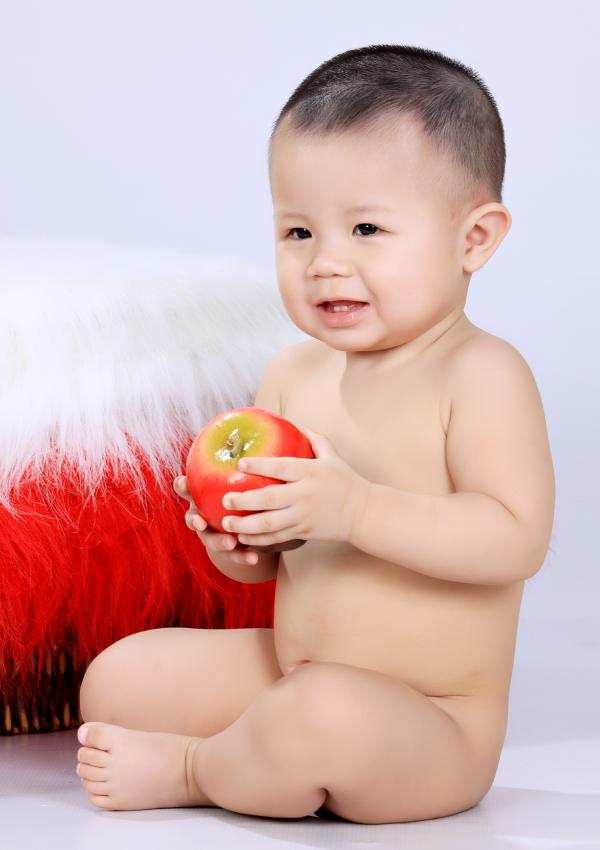 Siêu mẫu nhí: Coca giống tài tử lắm! - 5