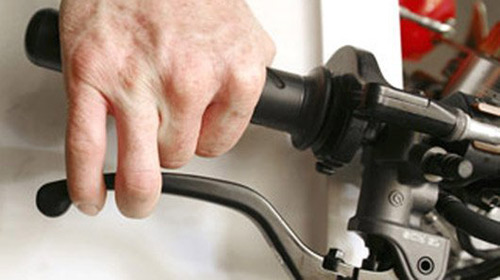 "Bí kíp" nâng cao tuổi thọ cho xe máy - 2