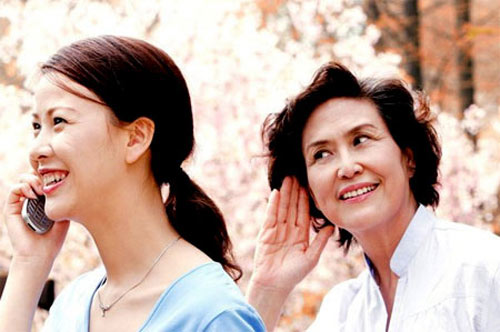 Mẹ chồng ghen với con dâu - 1