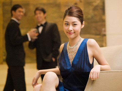 Đàn bà có quyền… õng ẹo - 1