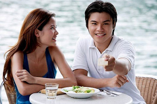 Bạn có còn vấn vương tình cũ? - 2