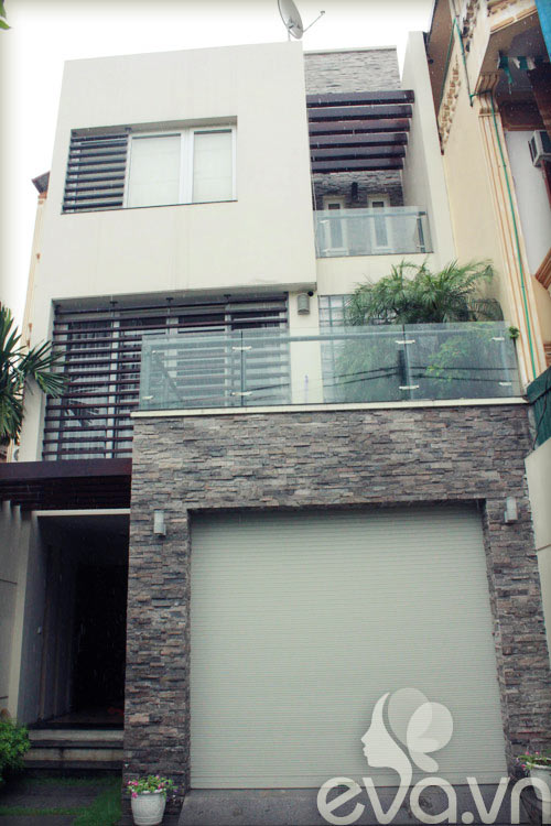 Khoe nhà: Mất điện vẫn sáng, vẫn thoáng - 1