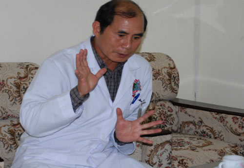 thai nhi tu vong, benh vien khang dinh 'van con may' - 1