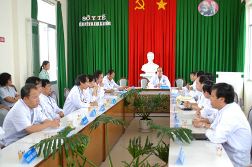 thai nhi tu vong, benh vien khang dinh 'van con may' - 2
