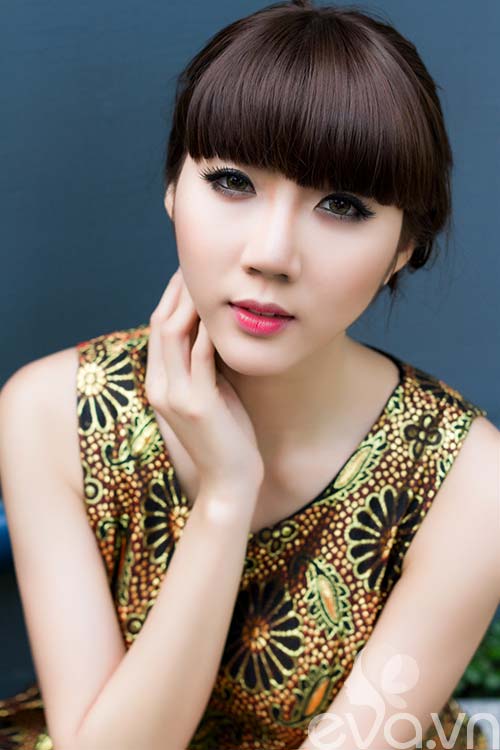 Ngọc Quyên lạnh lùng bên bạn nhảy - 3