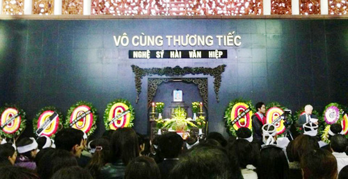 dam tang nghe si van hiep